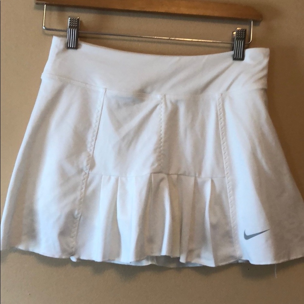 Nike tennis skirt